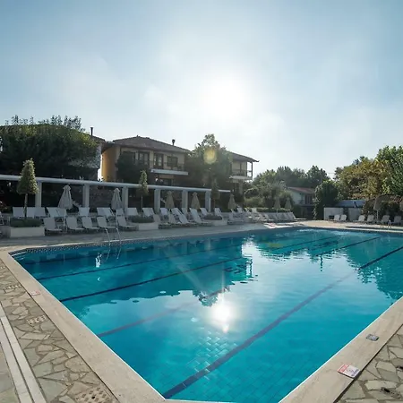 Garden Bungalows Hotel